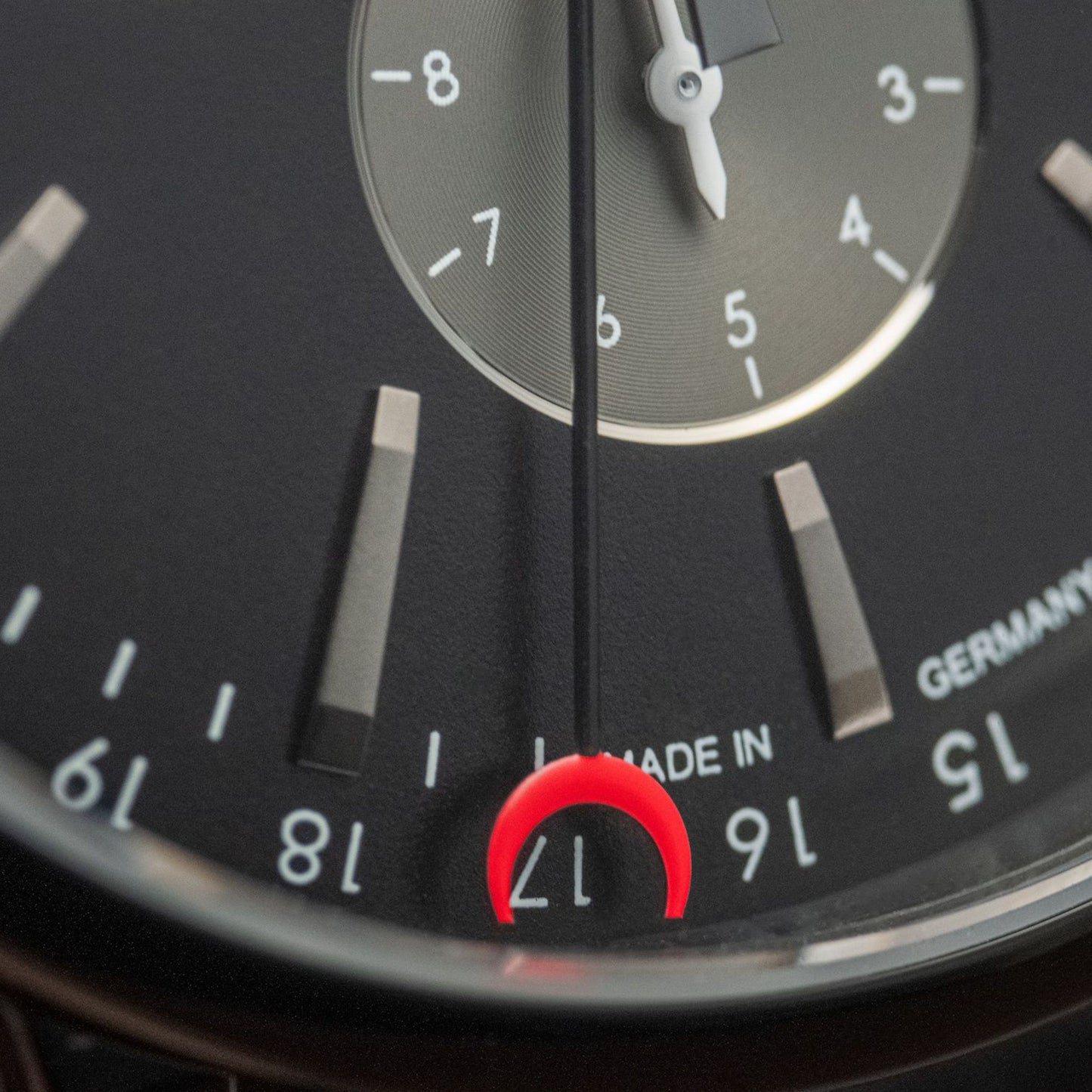 Atrium Chronograph 17-73250-711 Limited