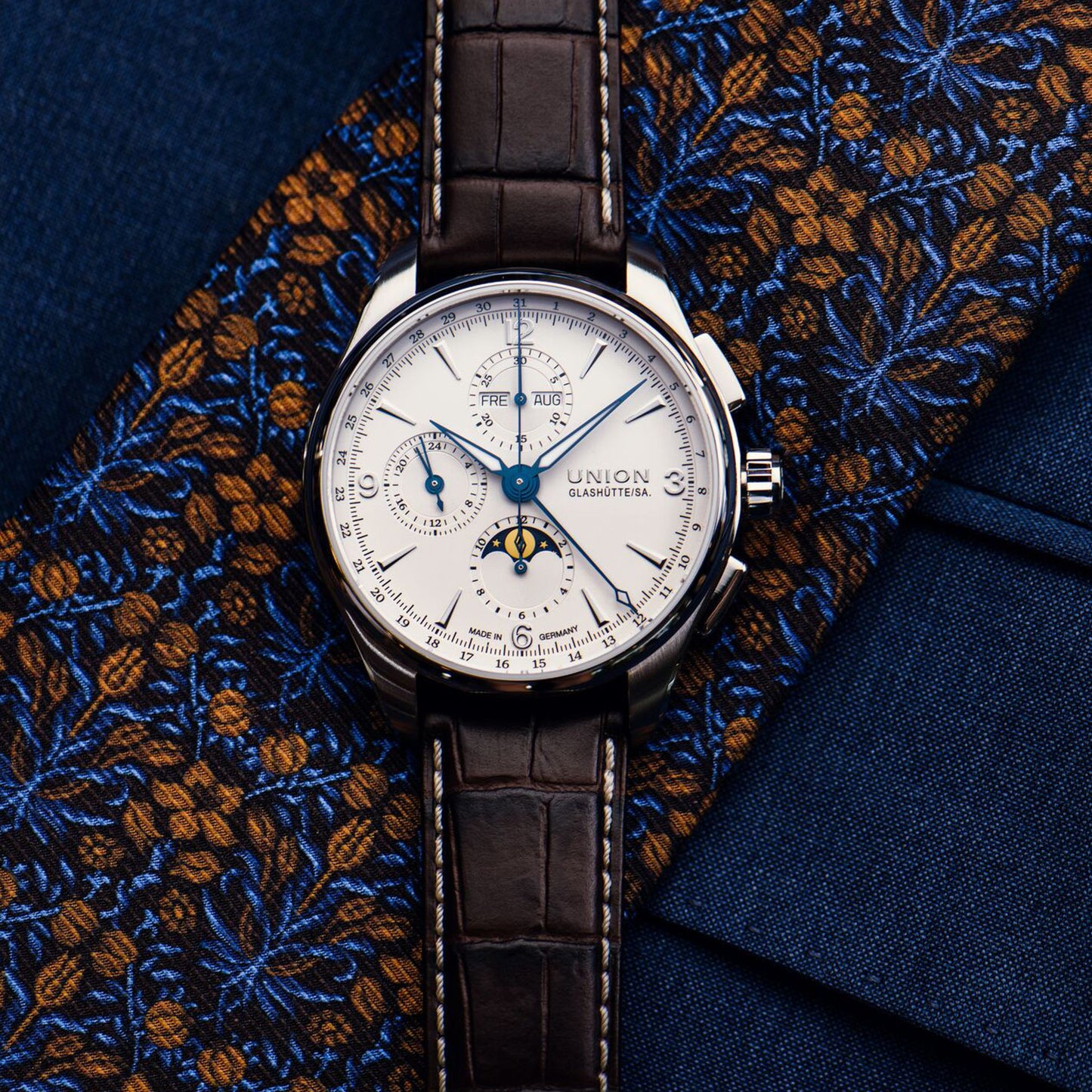 Belisar Chronograph Mondphase D014.425.16.017.00