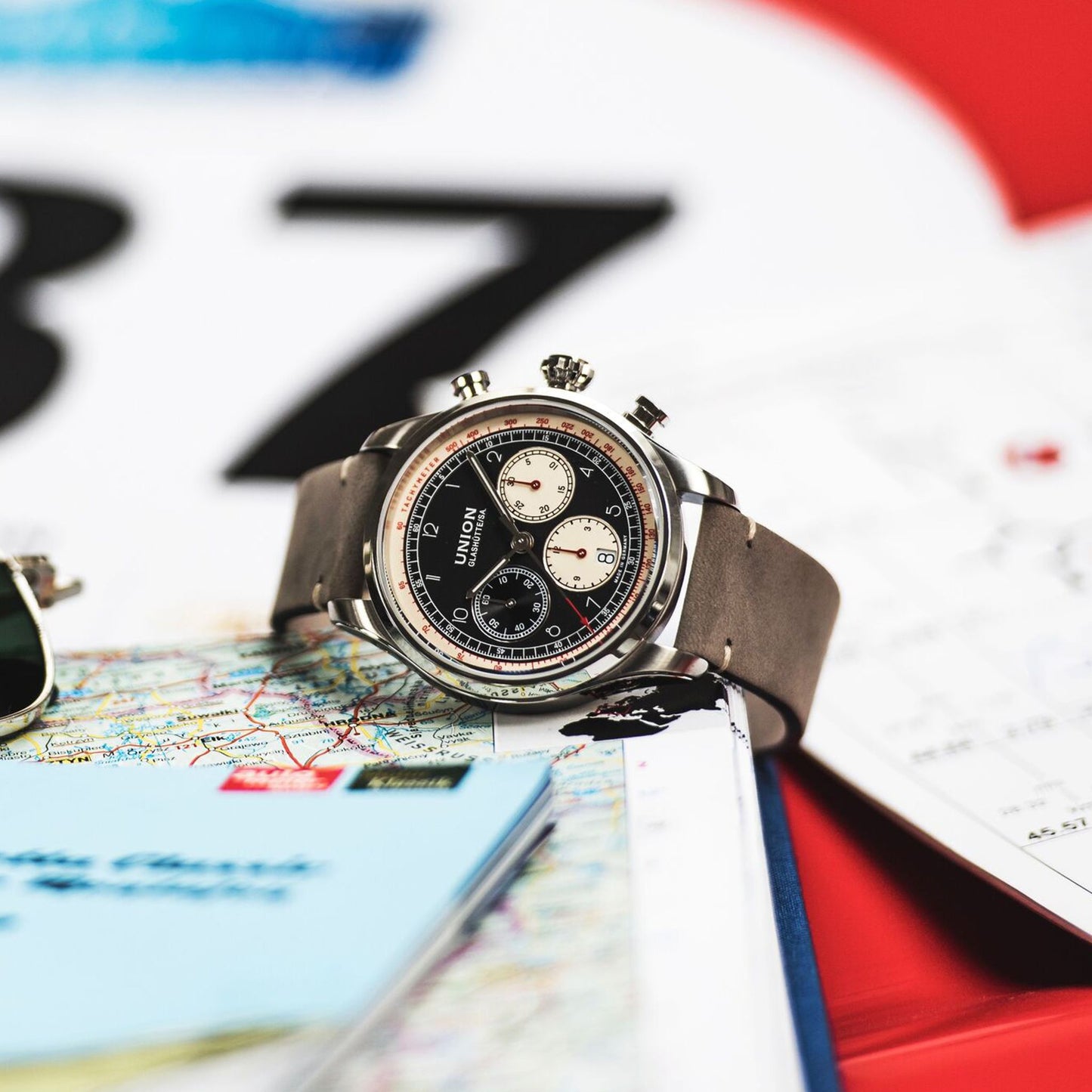 Belisar Chronograph D009.427.16.052.02