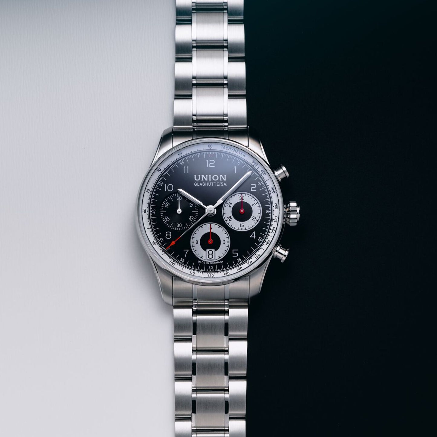 Belisar Chronograph D009.227.11.052.00