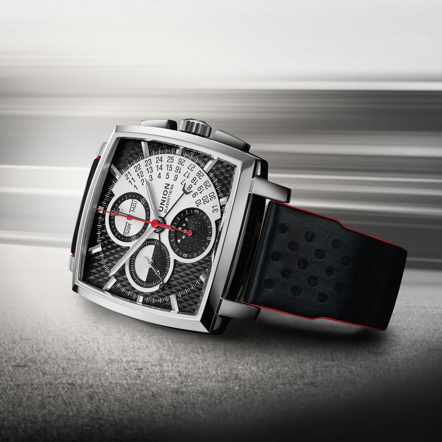 Averin Chronograph Mondphase D015.525.16.051.00