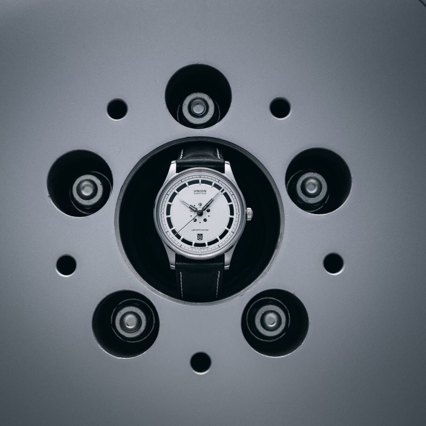 Noramis Datum Limitierte Edition Deutschland Klassik D016.407.16.030.08