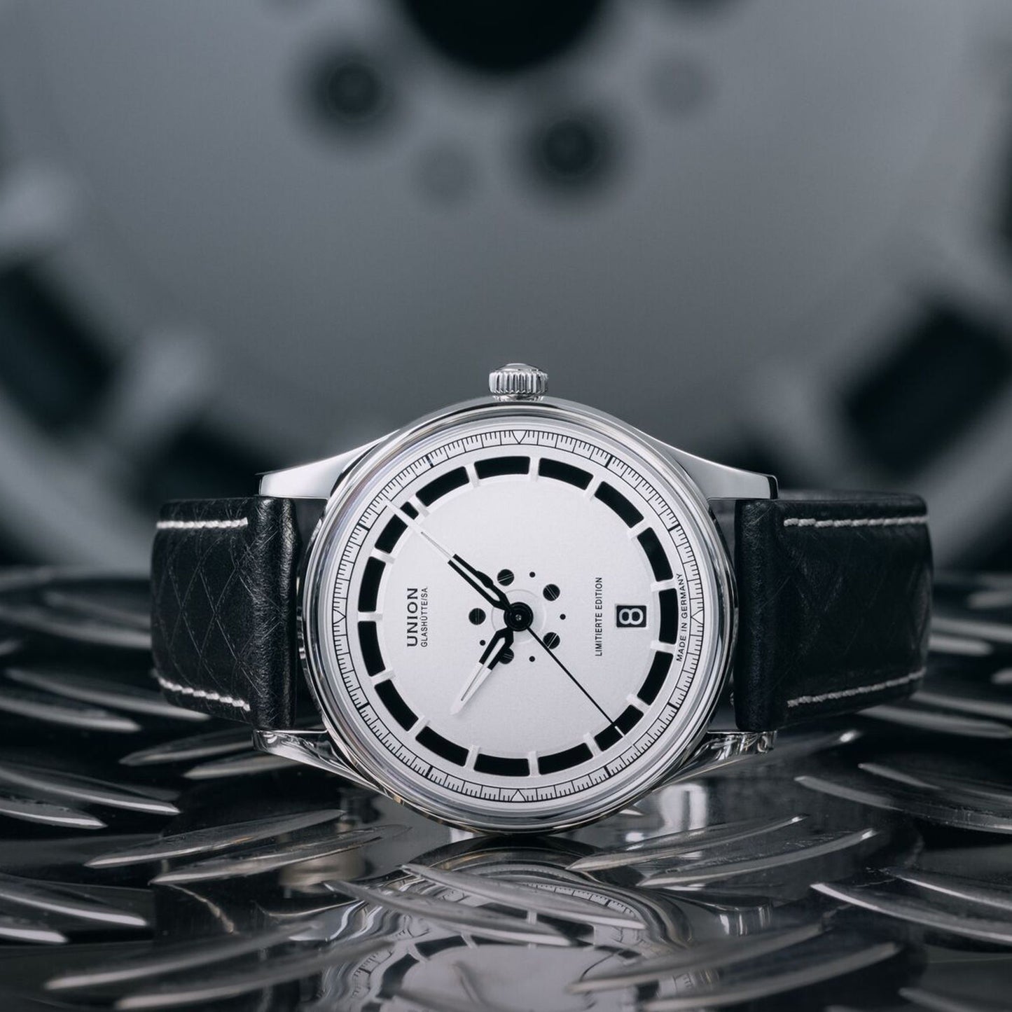 Noramis Datum Limitierte Edition Deutschland Klassik D016.407.16.030.08