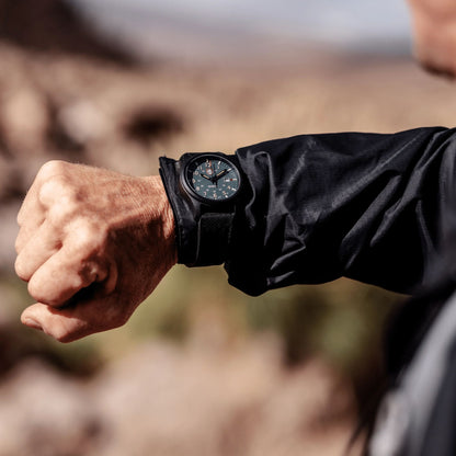 Luminox XL.1977 Atacama Field 43mm XL.1977