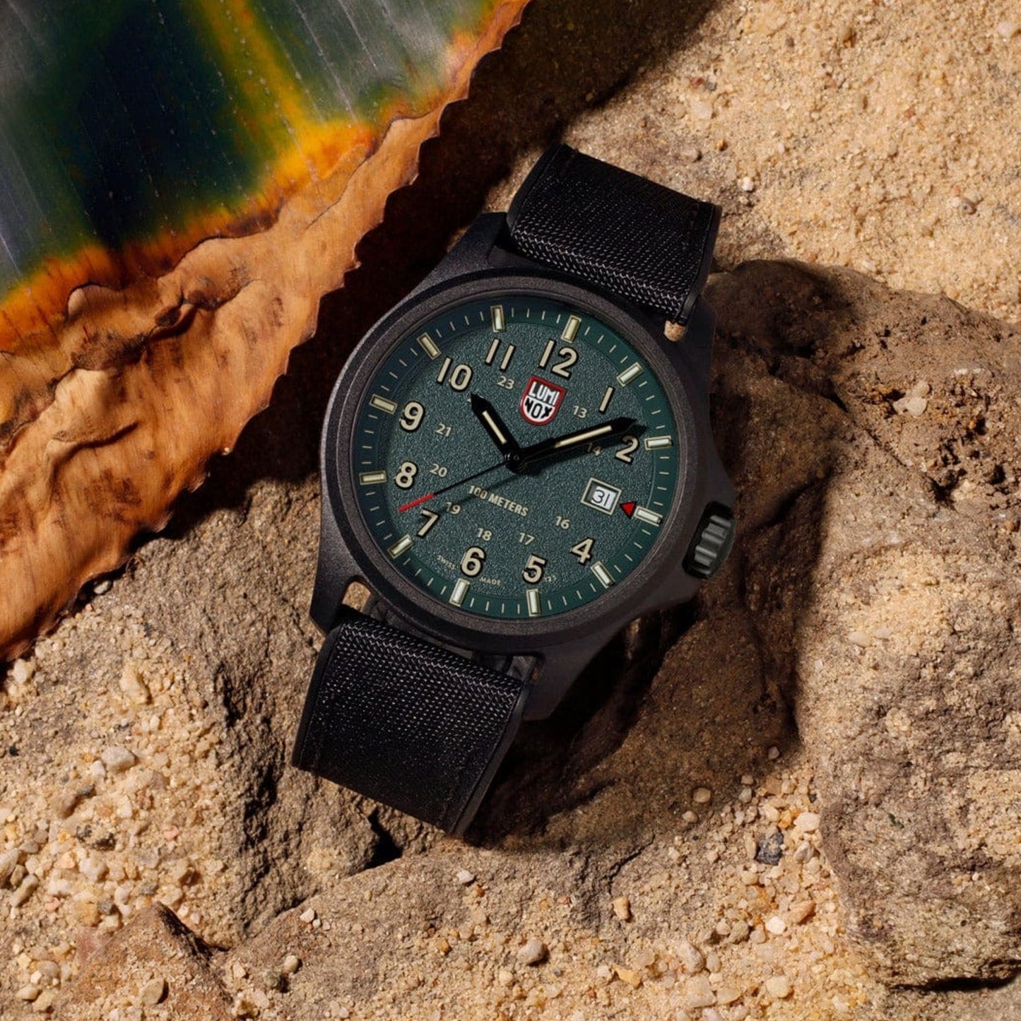 Luminox XL.1977 Atacama Field 43mm XL.1977
