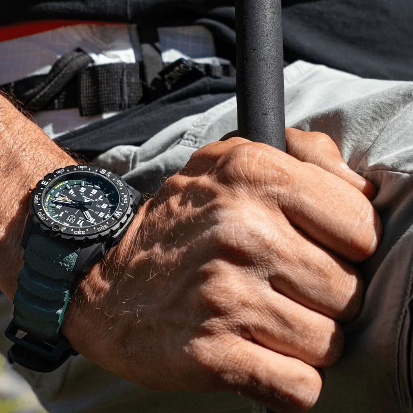 Luminox XB.3735 Bear Grylss Survival 43mm