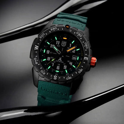 Luminox XB.3735 Bear Grylss Survival 43mm