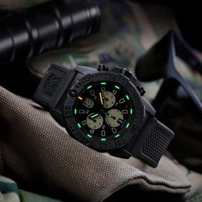 Luminox XS.3587 Navy SEAL Chronograph 45mm