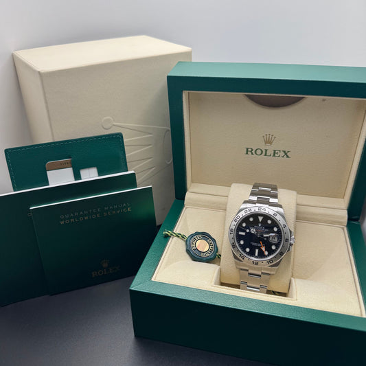 ROLEX Explorer II 216570