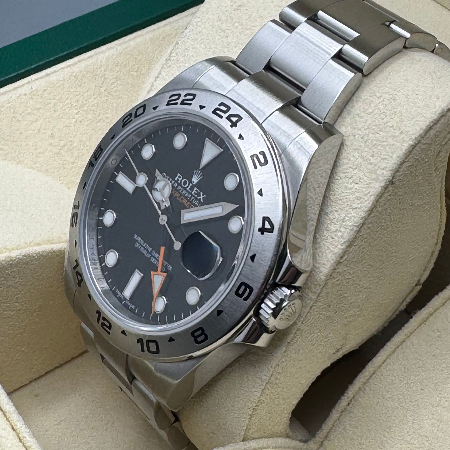 ROLEX Explorer II 216570