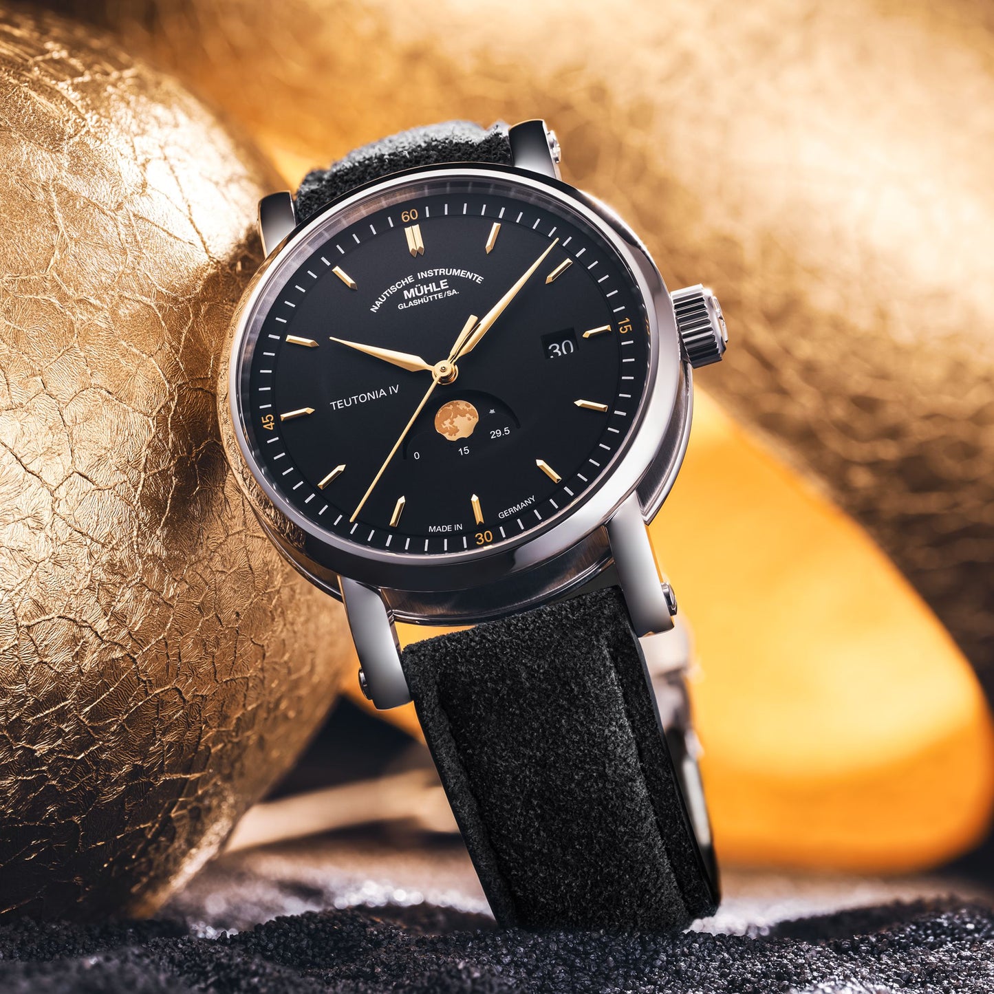 Mühle Glashütte/SA. Teutonia IV Mondphase M1-44-03-LB